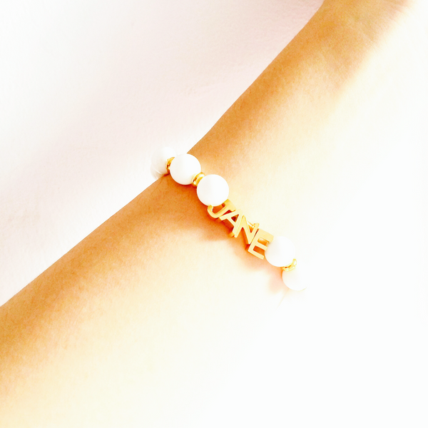 [ Hot Selling ] 3 Gold Initial + 1 Free Heart Charm Gemstone Bracelet Set